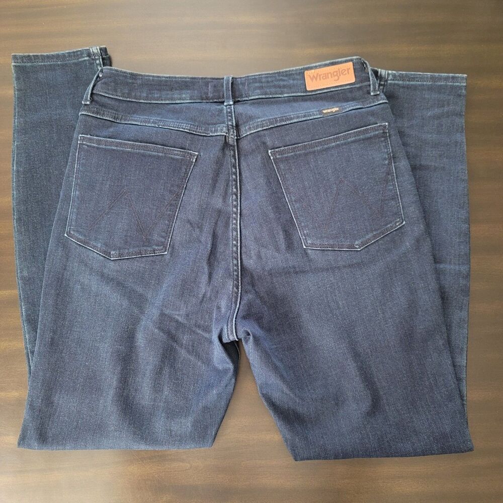 Wrangler Jeans Women Size 12 Skinny High Rise Unforgettable Blue 28" Inseam - Picture 14 of 14